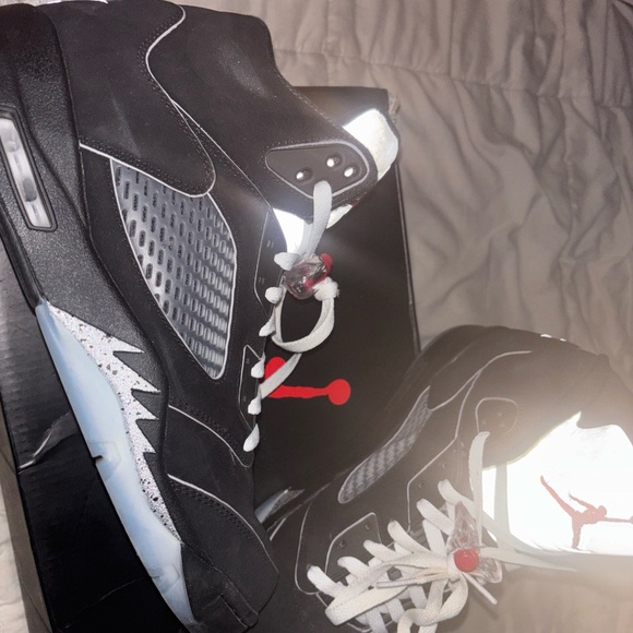 Nike Men's Black and White Sneakers